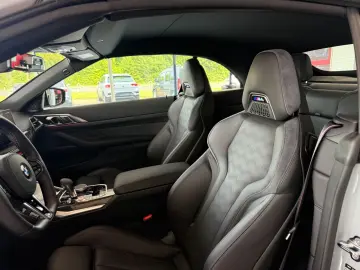 BMW M4 Cabrio G83N M xDrive Competition