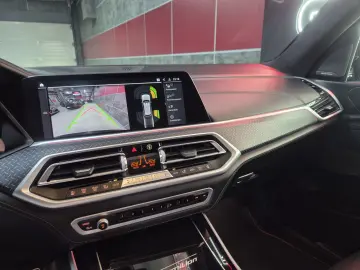 BMW X5 Black Vermilion   SWAROVSKI  LASER HUD H&K