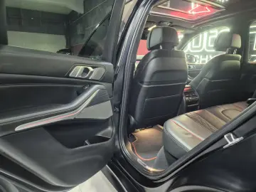 BMW X5 Black Vermilion   SWAROVSKI  LASER HUD H&K