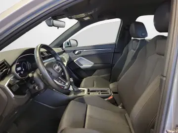 AUDI Q3 45 TFSI e S tronic LED Navi SONOS Kamera Alu