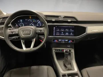 AUDI Q3 45 TFSI e KLIMA NAVI ALU