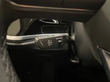 AUDI Q3 45 TFSI e KLIMA NAVI ALU