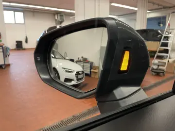 AUDI Q3 45 TFSI e KLIMA NAVI ALU