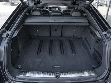 BMW X6 xDrive40d M-Sport Pro  ALL BLACK  22Z LUFTFED
