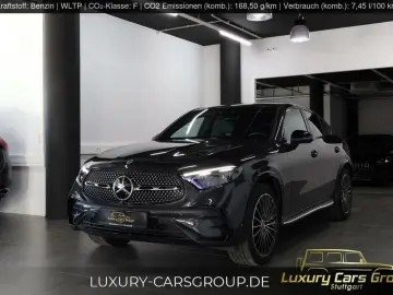 MERCEDES-BENZ GLC 200 4M  AMG-Night-Burm-Digital-Light-36
