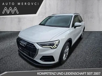 AUDI Q3 45 TFSIe S-tronic MatrixLED Tot-Lane Navi AHK