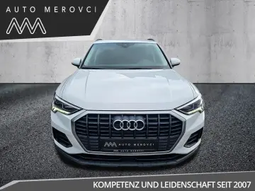 AUDI Q3 45 TFSIe S-tronic MatrixLED Tot-Lane Navi AHK