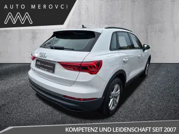 AUDI Q3 45 TFSIe S-tronic MatrixLED Tot-Lane Navi AHK