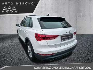 AUDI Q3 45 TFSIe S-tronic MatrixLED Tot-Lane Navi AHK