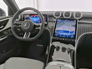 MERCEDES-BENZ GLC 220 d 4M COUPE AMG Pano Digilight Mem Bur