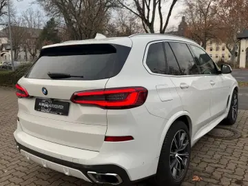 BMW X5 30D M Sport H K LüftFed Massage Integral Pano