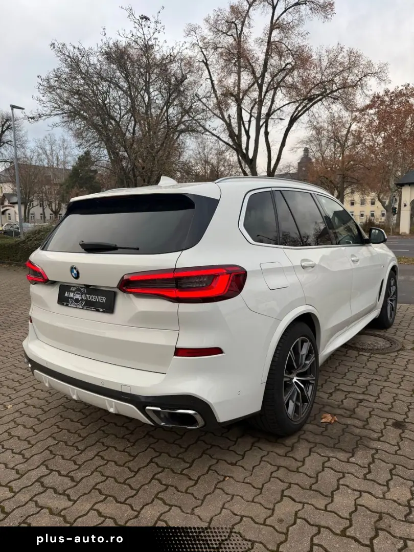 BMW X5 30D M Sport H K LüftFed Massage Integral Pano