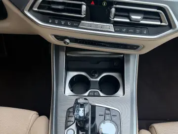 BMW X5 30D M Sport H K LüftFed Massage Integral Pano