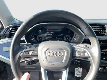 AUDI Q3 45 TFSI e LED NAVI VC KLIMA SHZ