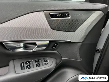 VOLVO XC90 T8 AWD Plus Dark ACC H&K 360  7-Sitze