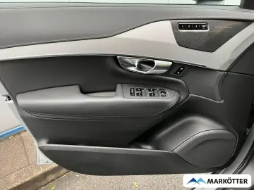 VOLVO XC90 T8 AWD Plus Dark ACC H&K 360  7-Sitze