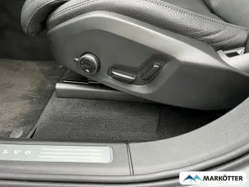 VOLVO XC90 T8 AWD Plus Dark ACC H&K 360  7-Sitze