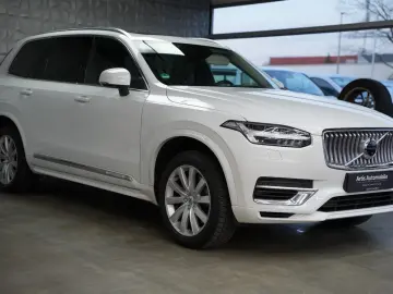 VOLVO XC90 T8 INSCRIPTION 360KAMERA PANO AHK 7-SITZER