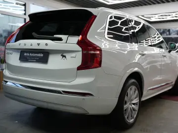 VOLVO XC90 T8 INSCRIPTION 360KAMERA PANO AHK 7-SITZER