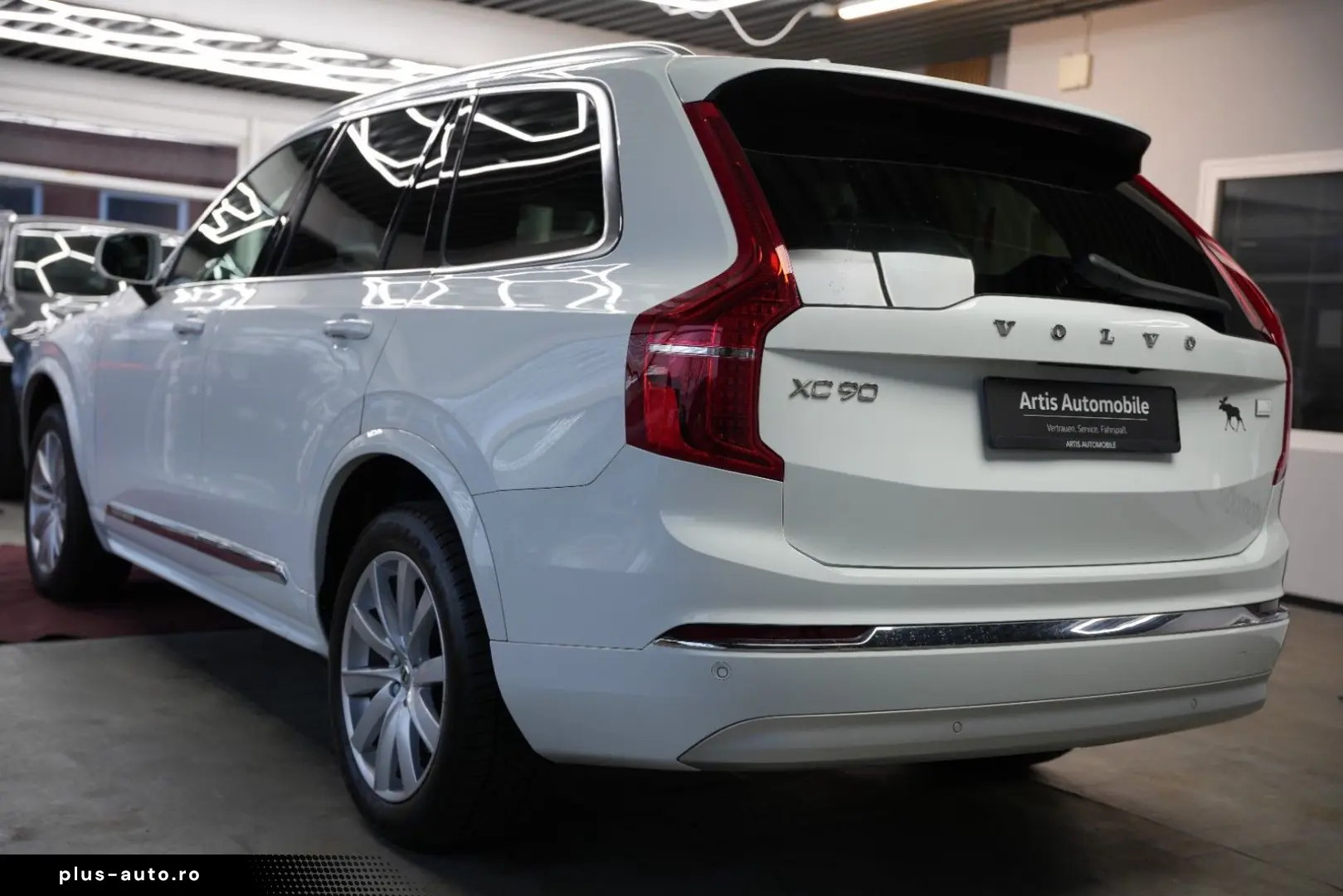 VOLVO XC90 T8 INSCRIPTION 360KAMERA PANO AHK 7-SITZER