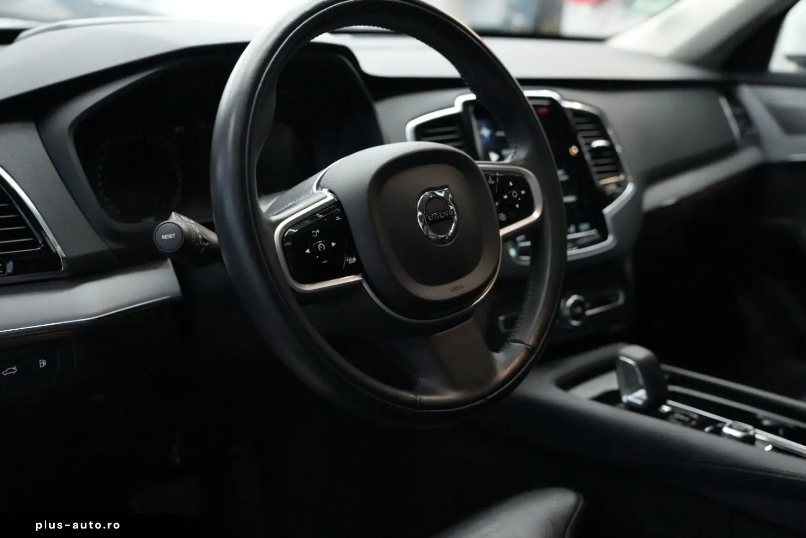 VOLVO XC90 T8 INSCRIPTION 360KAMERA PANO AHK 7-SITZER