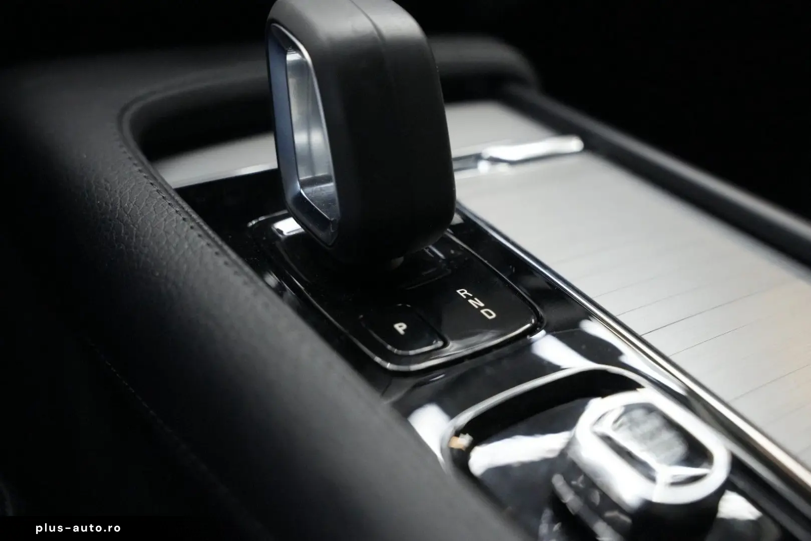 VOLVO XC90 T8 INSCRIPTION 360KAMERA PANO AHK 7-SITZER