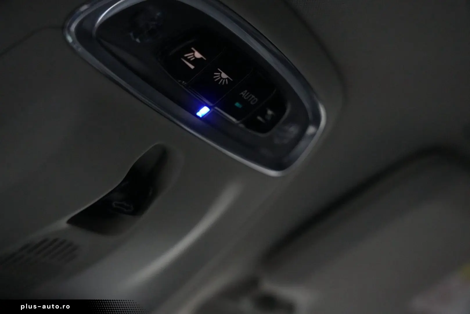 VOLVO XC90 T8 INSCRIPTION 360KAMERA PANO AHK 7-SITZER
