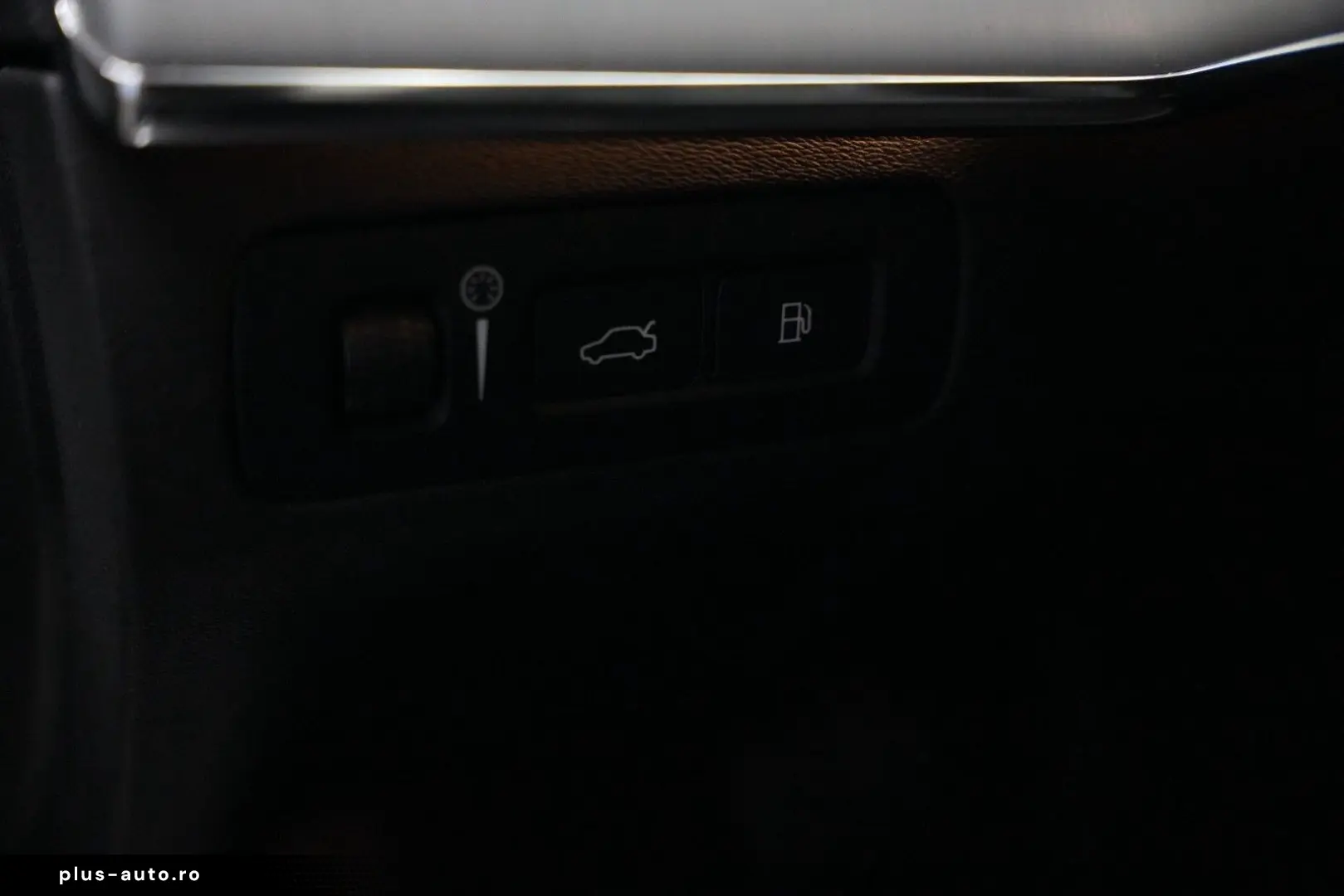 VOLVO XC90 T8 INSCRIPTION 360KAMERA PANO AHK 7-SITZER