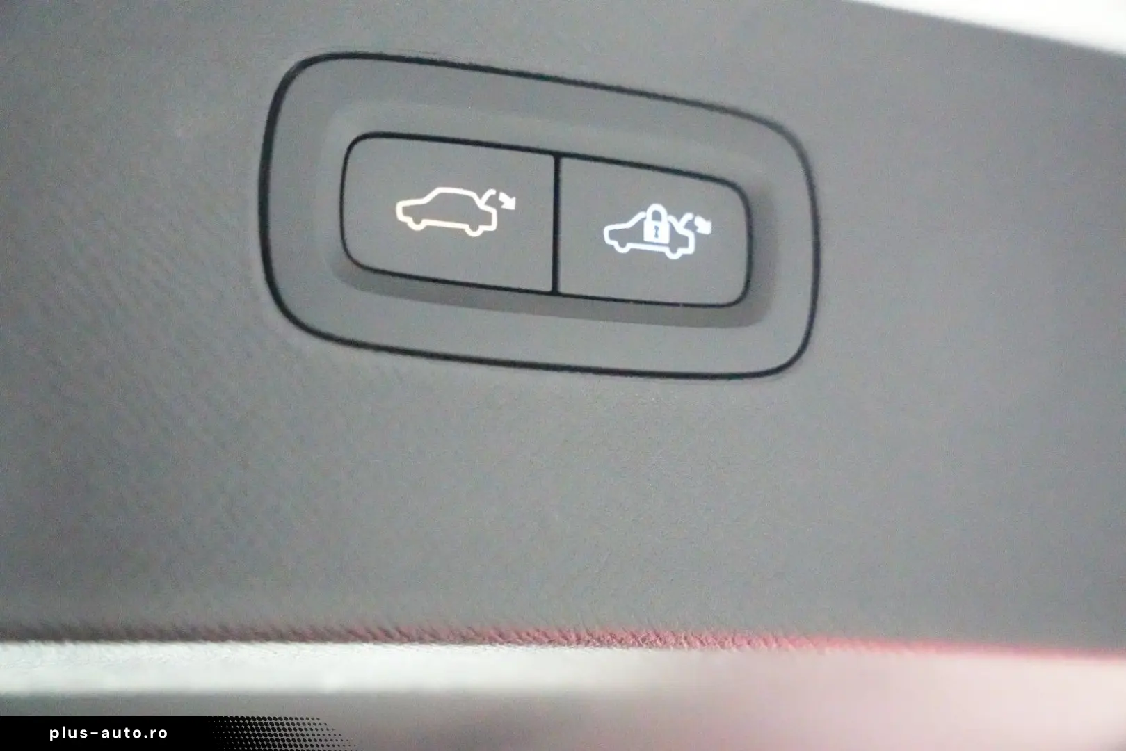 VOLVO XC90 T8 INSCRIPTION 360KAMERA PANO AHK 7-SITZER