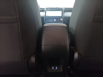 HYUNDAI Tucson 1.6 T-GDI 4WD