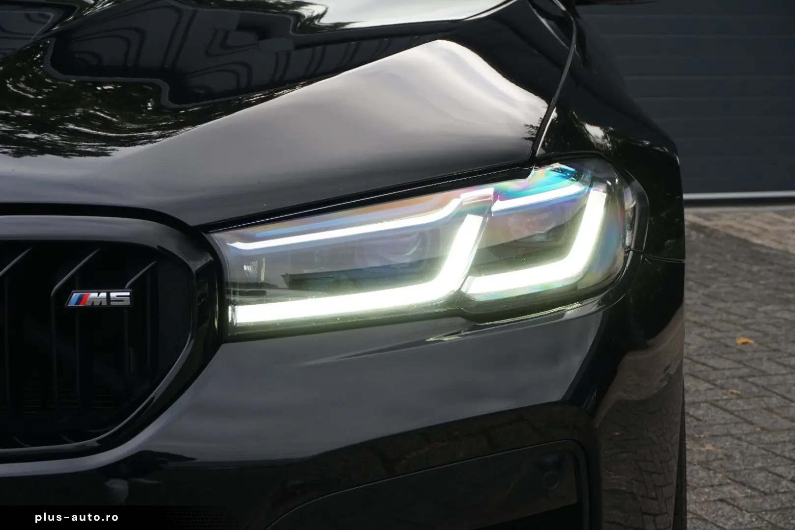 BMW M5 CarbonDach HUD B&W Sound 360  4xSHZ ACC Laser