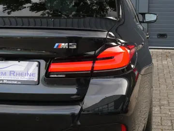 BMW M5 CarbonDach HUD B&W Sound 360  4xSHZ ACC Laser