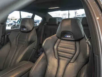 BMW M5 Competition Individuallack Schiebed. HuD Driv