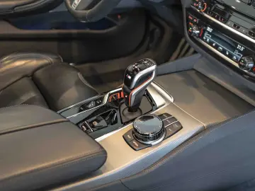 BMW M5 Competition Individuallack Schiebed. HuD Driv