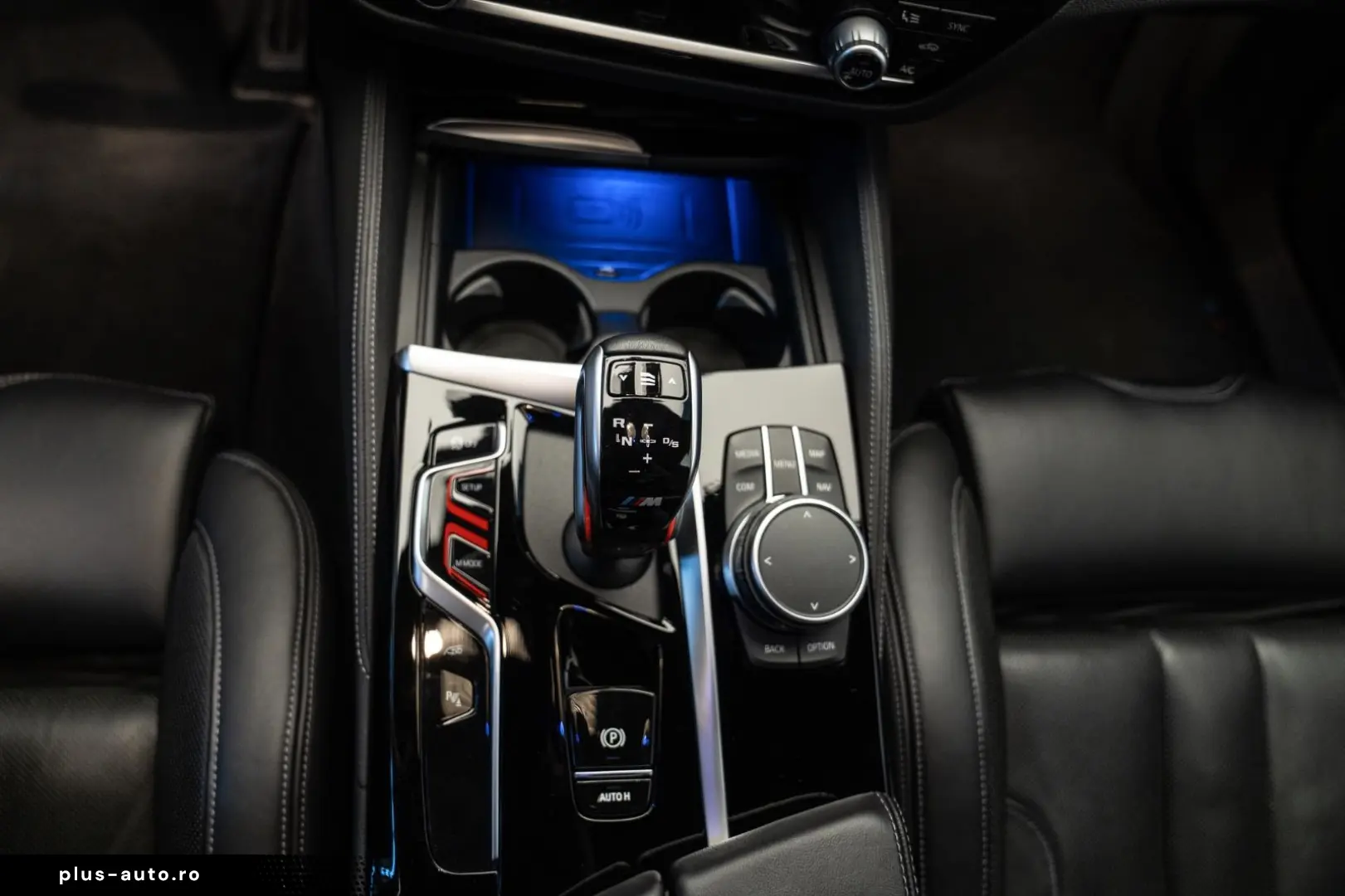 BMW M5 LCI   xDrive   B&W   Carbon   HeadUP   M Sitz