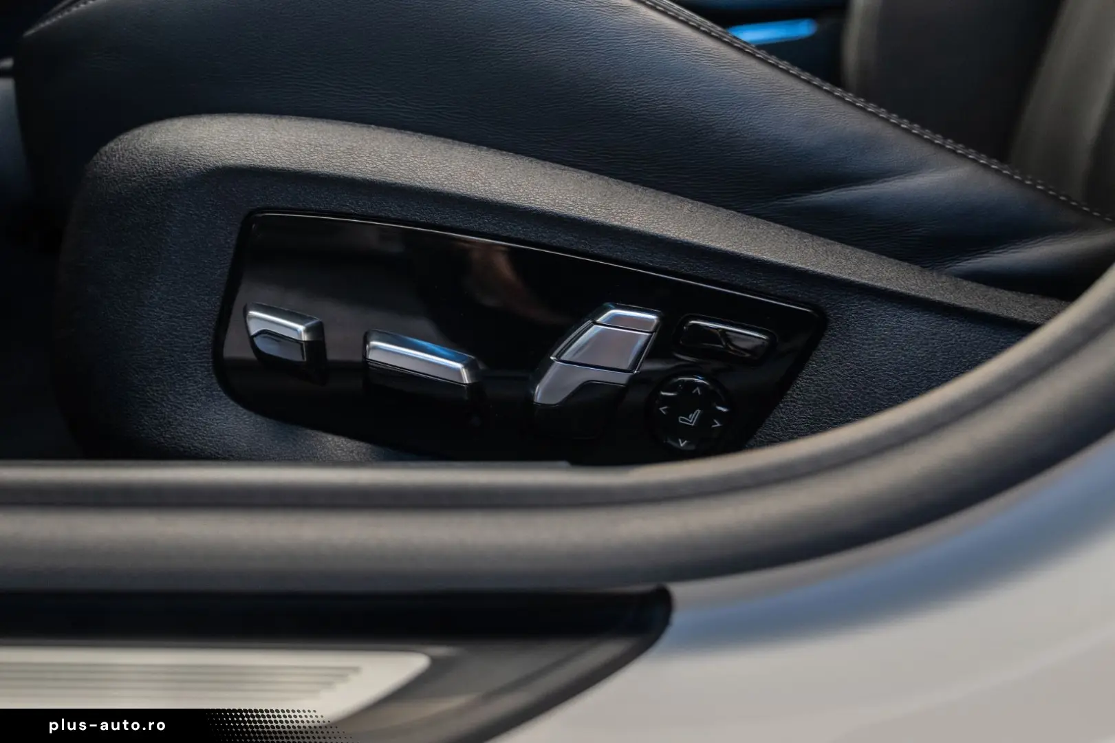 BMW M5 LCI   xDrive   B&W   Carbon   HeadUP   M Sitz