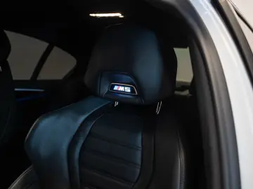 BMW M5 LCI   xDrive   B&W   Carbon   HeadUP   M Sitz