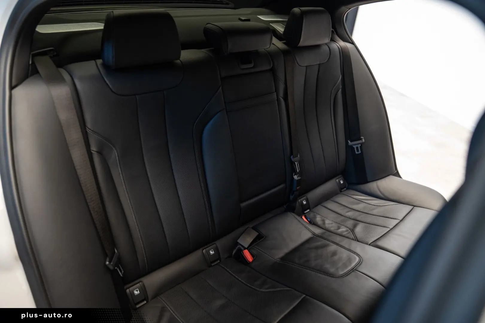 BMW M5 LCI   xDrive   B&W   Carbon   HeadUP   M Sitz