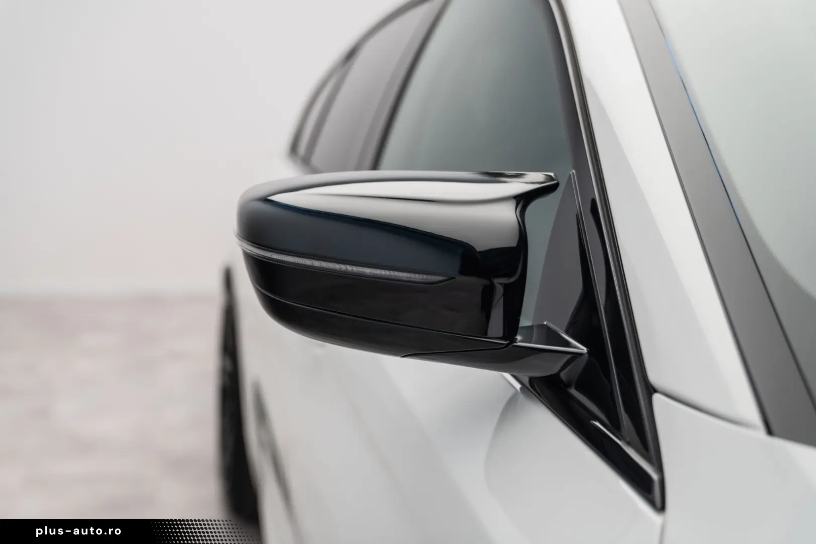 BMW M5 LCI   xDrive   B&W   Carbon   HeadUP   M Sitz