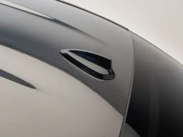 BMW M5 LCI   xDrive   B&W   Carbon   HeadUP   M Sitz