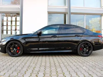 BMW M5 Competition xDrive  LASER  MASSAGE  M DRIVERS