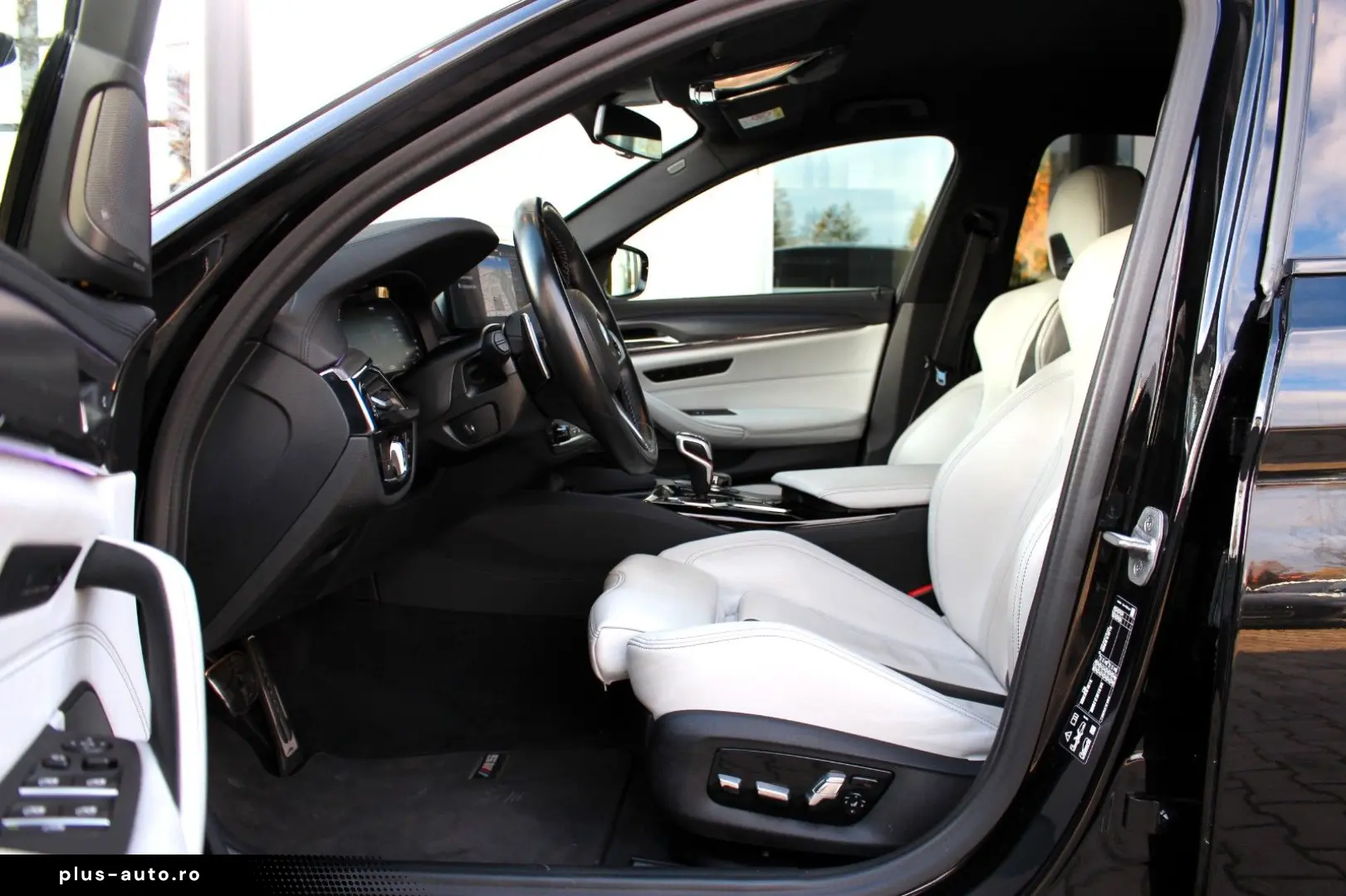 BMW M5 Competition xDrive  LASER  MASSAGE  M DRIVERS