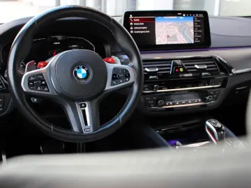 BMW M5 Competition xDrive  LASER  MASSAGE  M DRIVERS