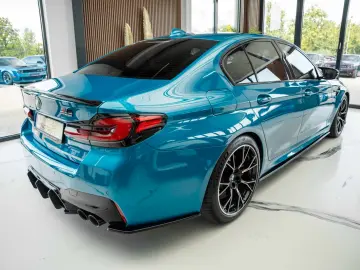 BMW M5 Competition xDrive A