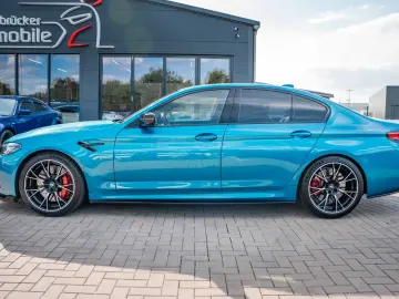 BMW M5 Competition xDrive A