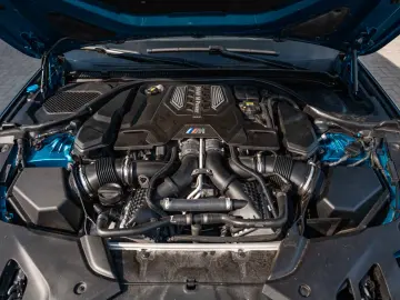 BMW M5 Competition xDrive A