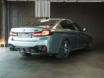 BMW M5 Competition   M-Drivers   Massage   Fond Prof
