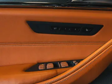BMW M5 Competition   M-Drivers   Massage   Fond Prof