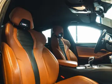 BMW M5 Competition   M-Drivers   Massage   Fond Prof