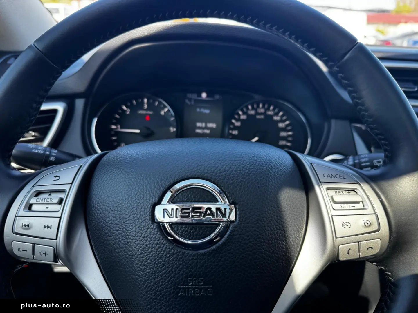 Nissan Qashqai 1.6dCi TEKNA 2014